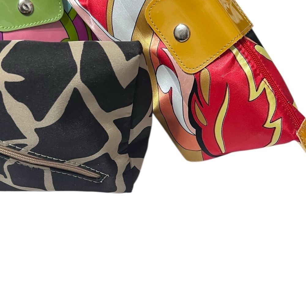 Stylish Women's Multi-Color Cosmetic bags.☑️ - Picture 2 of 9